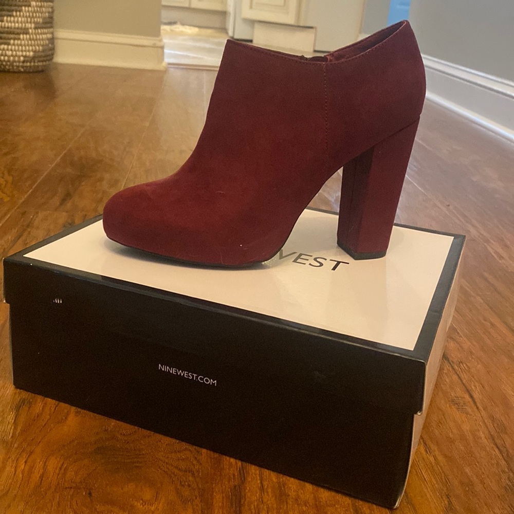Nine West booties